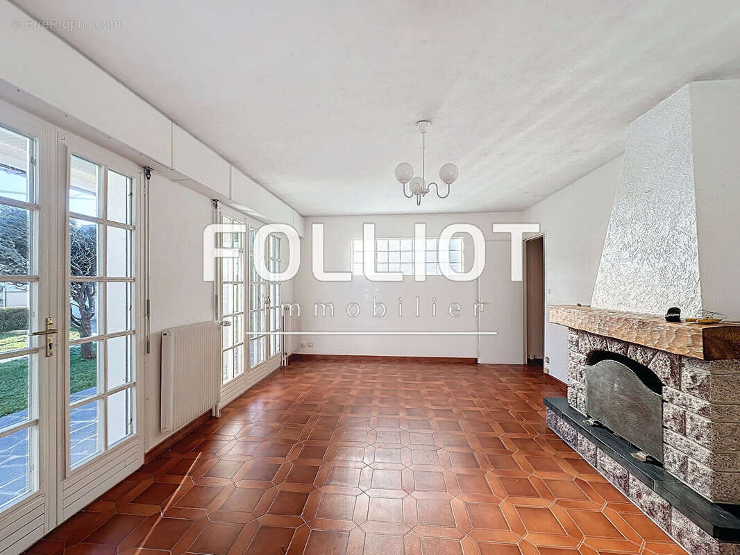 Maison à BARNEVILLE-CARTERET