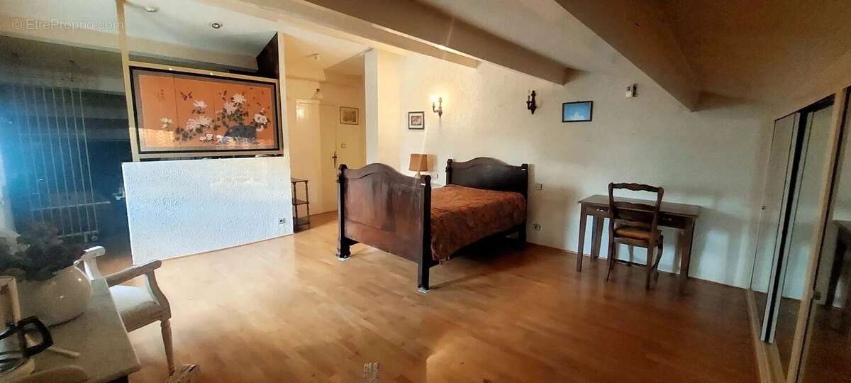 Maison à SAINT-PAUL-TROIS-CHATEAUX