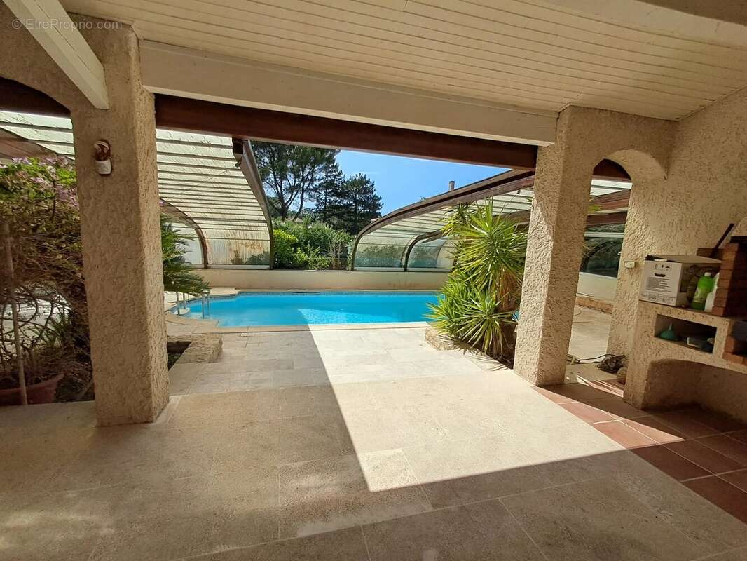 Maison à SAINT-PAUL-TROIS-CHATEAUX