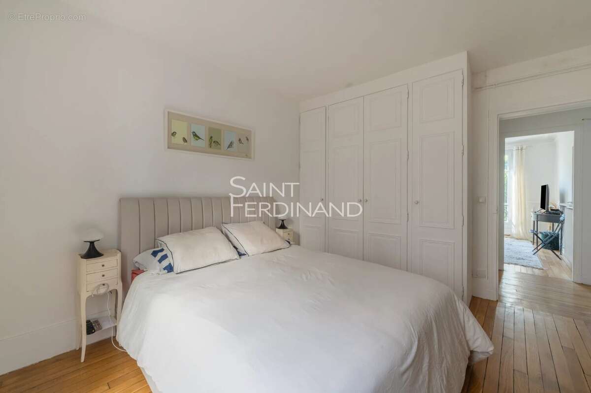 Appartement à LEVALLOIS-PERRET