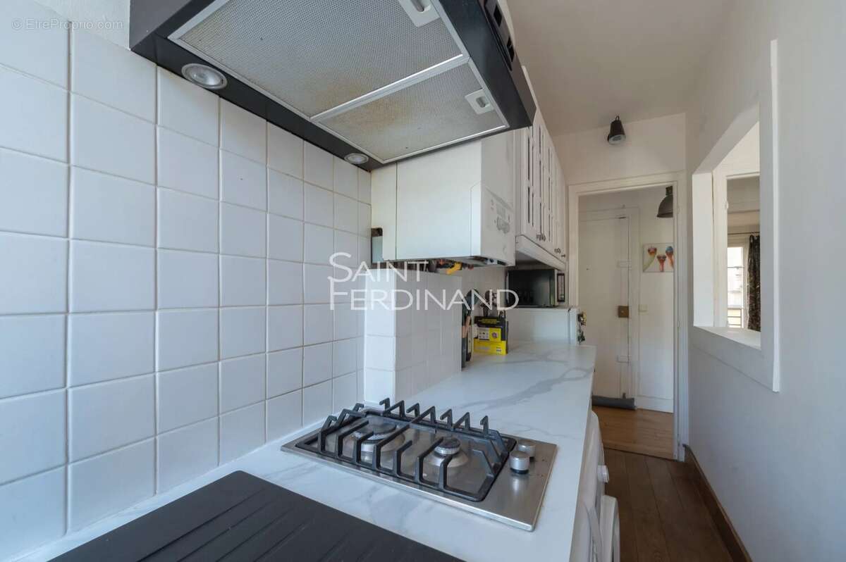 Appartement à LEVALLOIS-PERRET