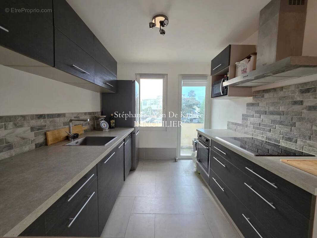 Appartement à FREJUS