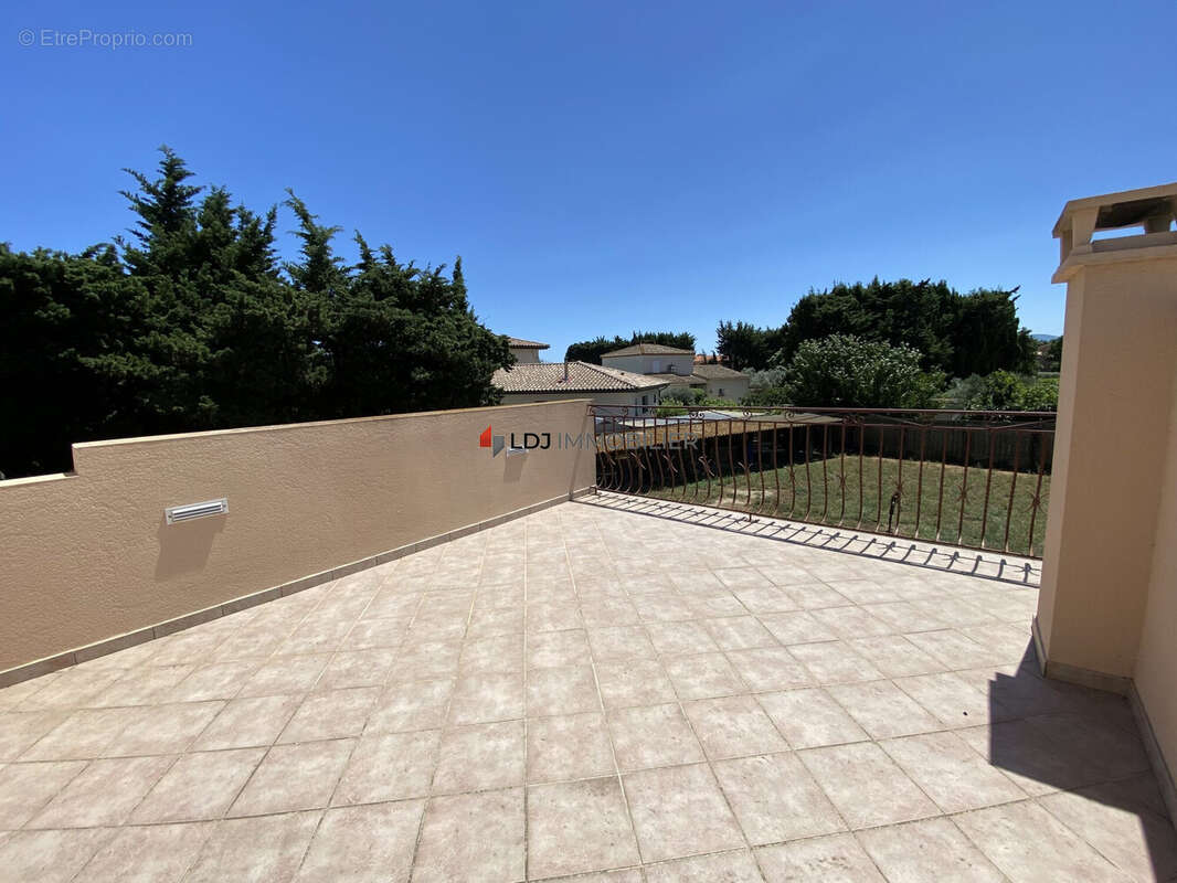 Maison à VILLELONGUE-DE-LA-SALANQUE