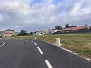 Terrain à SAINT-JEAN-DU-FALGA