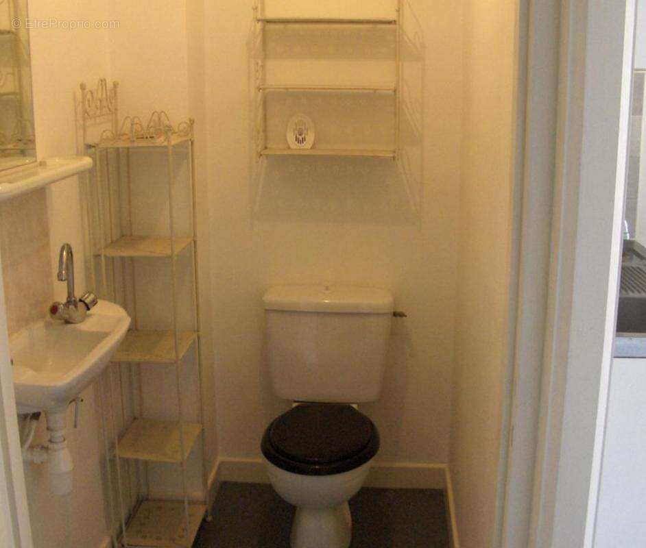 Appartement à MARSEILLE-5E