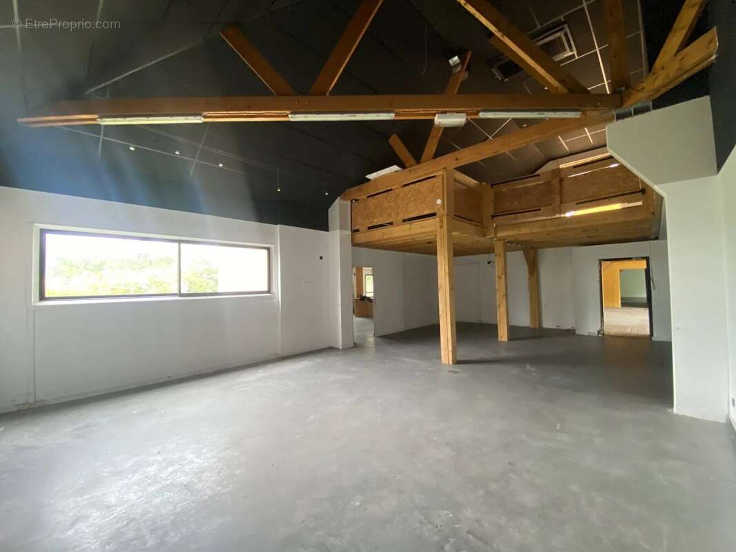 Maison à LES BRULAIS