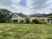 Maison à LES BRULAIS