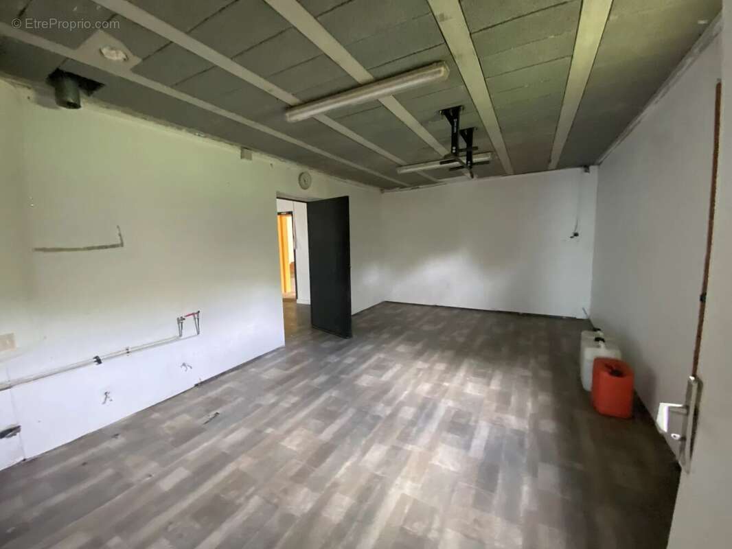 Maison à LES BRULAIS