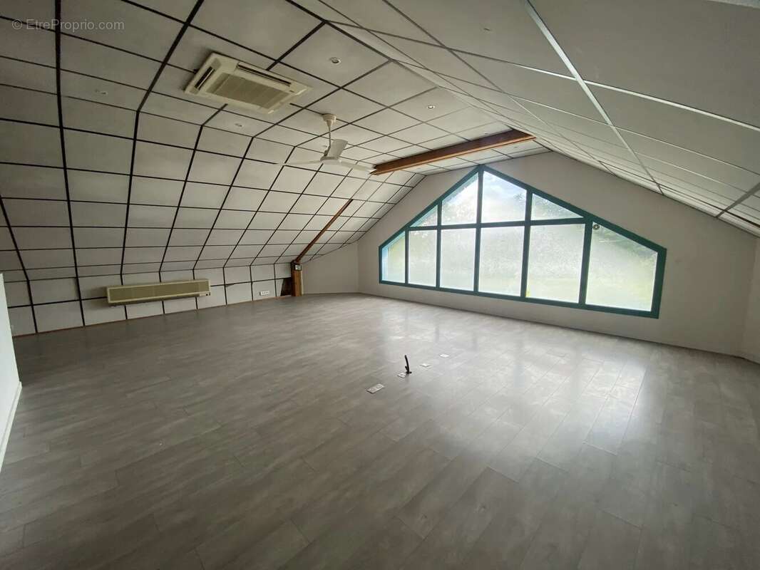 Maison à LES BRULAIS