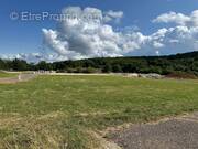 Terrain à NOROY-LE-BOURG