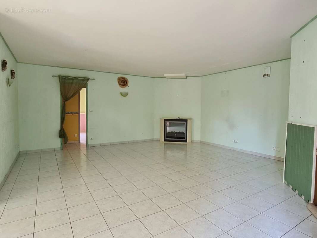 Maison à CASTELMAUROU