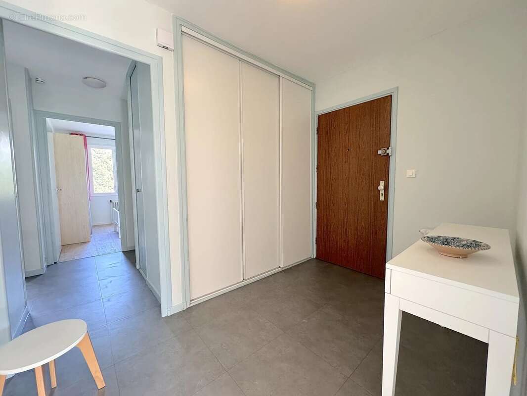 Appartement à SAINT-JEAN-DE-MAURIENNE