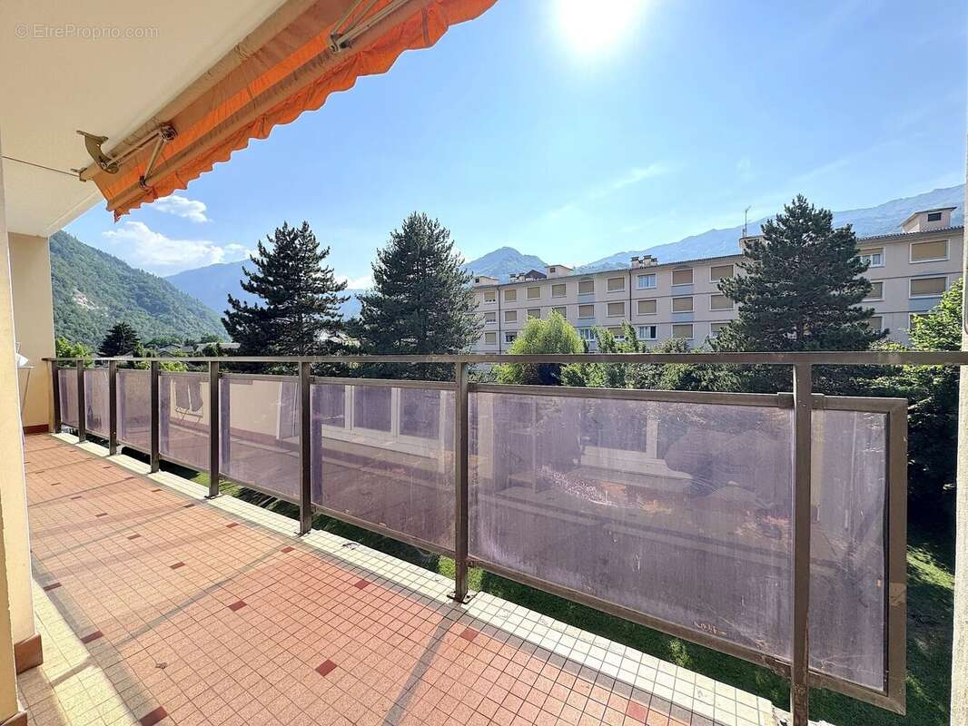 Appartement à SAINT-JEAN-DE-MAURIENNE