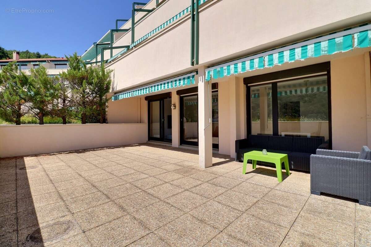 Appartement à CHAMALIERES