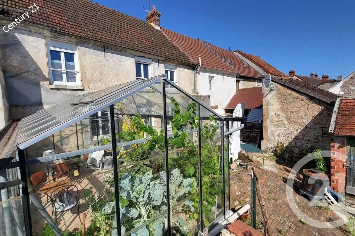 Maison à CHATEAU-THIERRY