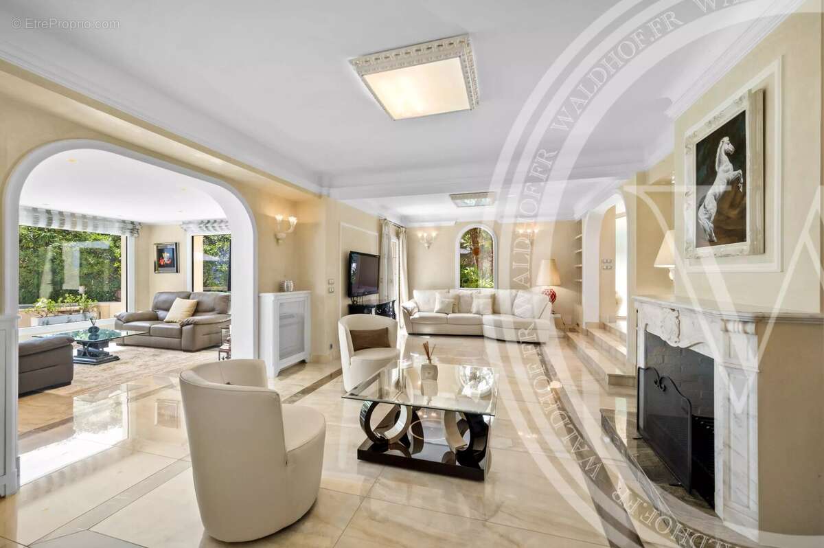 Maison à ROQUEBRUNE-CAP-MARTIN