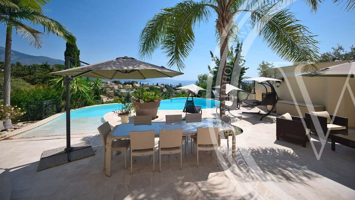 Maison à ROQUEBRUNE-CAP-MARTIN