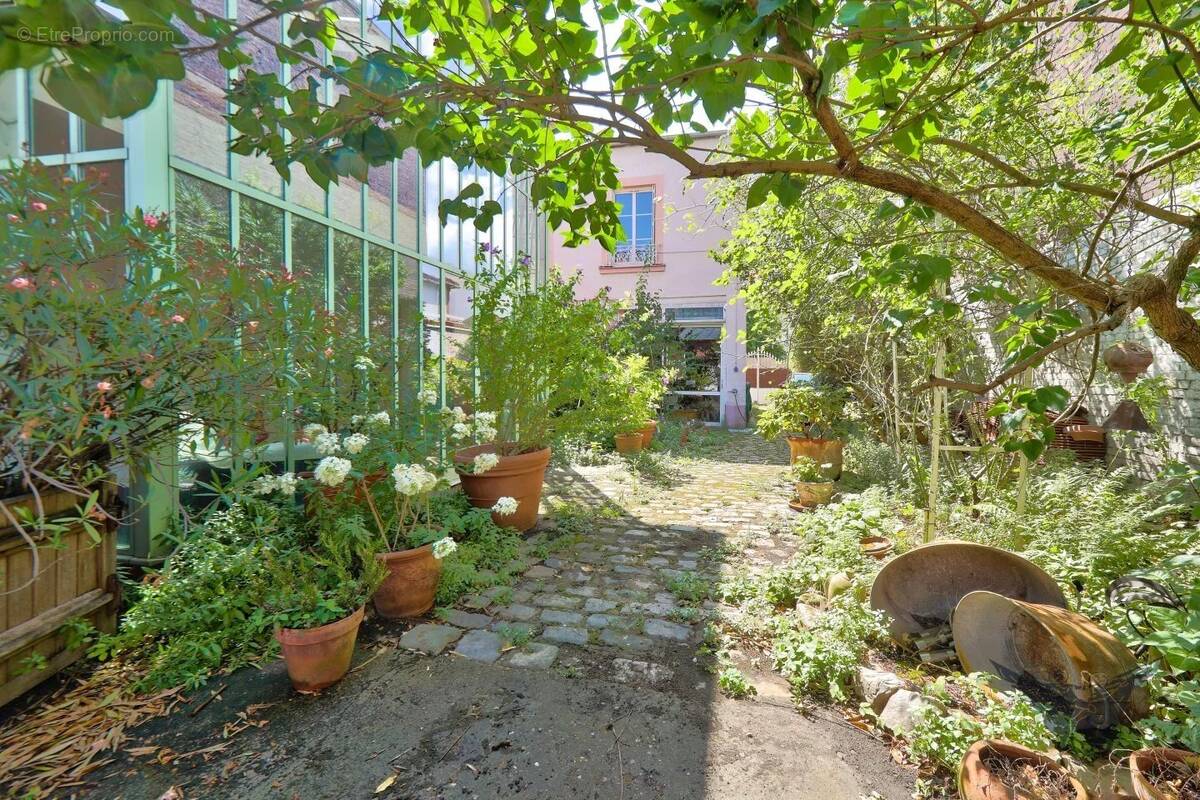 Maison à IVRY-SUR-SEINE