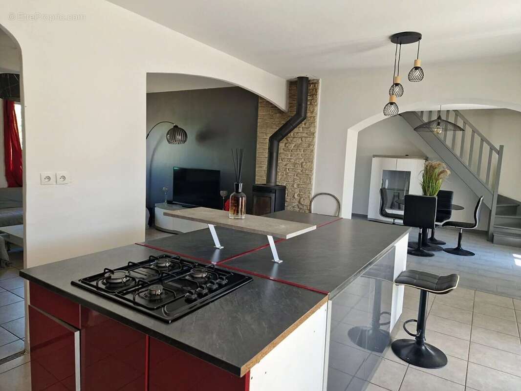 Maison à ROMANS-SUR-ISERE