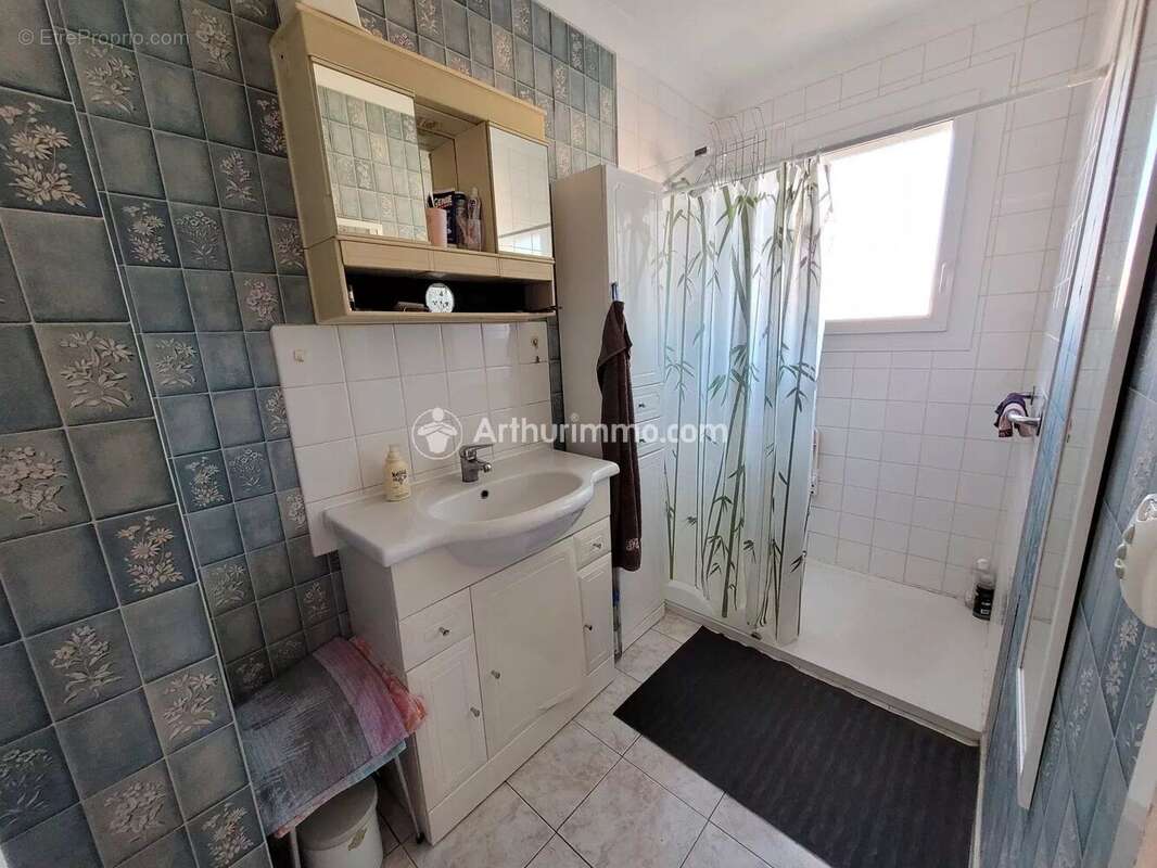 Maison à SAINT-JULIEN-DE-L&#039;ESCAP