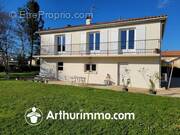 Maison à SAINT-JULIEN-DE-L&#039;ESCAP