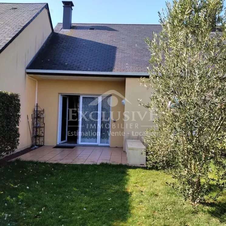 Maison à EQUEMAUVILLE