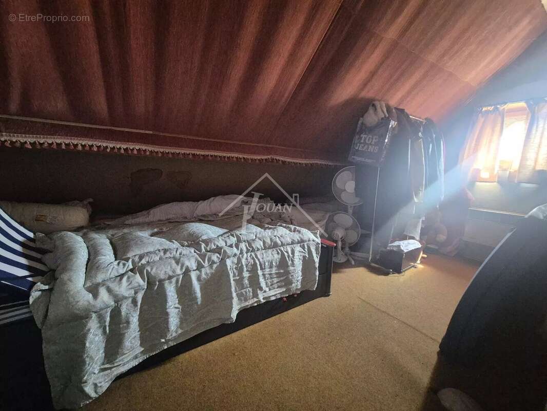 Maison à SAINT-GERMAIN-DE-SALLES