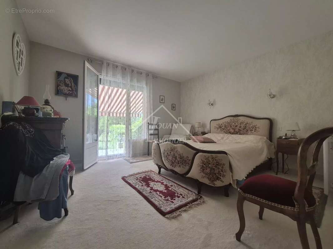 Maison à SAINT-GERMAIN-DE-SALLES