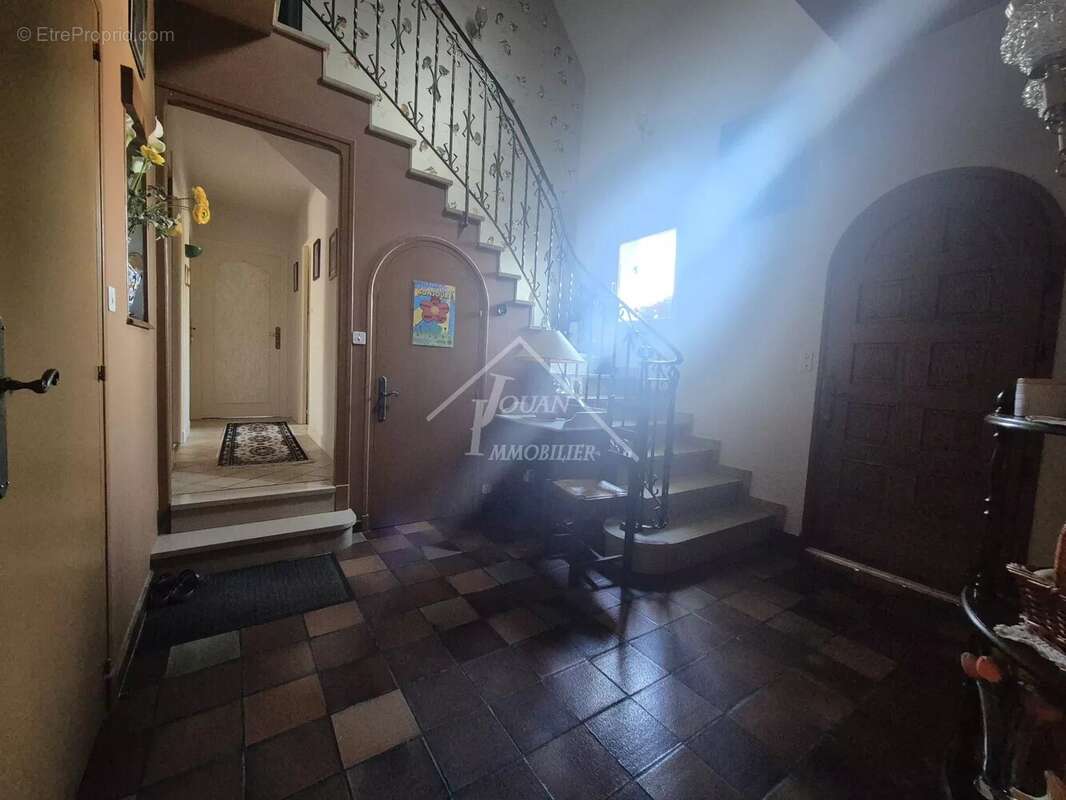 Maison à SAINT-GERMAIN-DE-SALLES