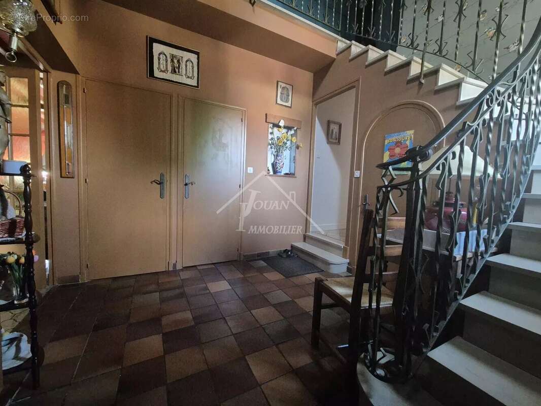 Maison à SAINT-GERMAIN-DE-SALLES