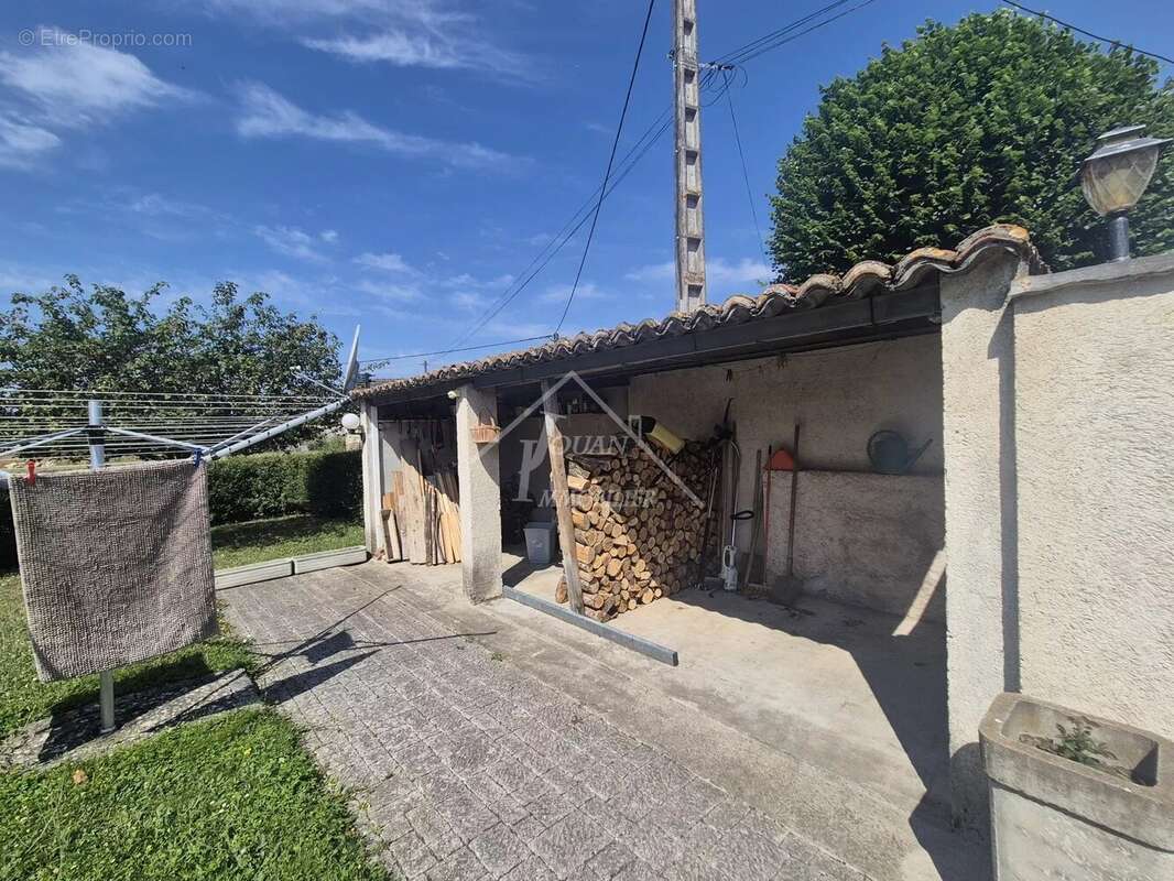 Maison à SAINT-GERMAIN-DE-SALLES