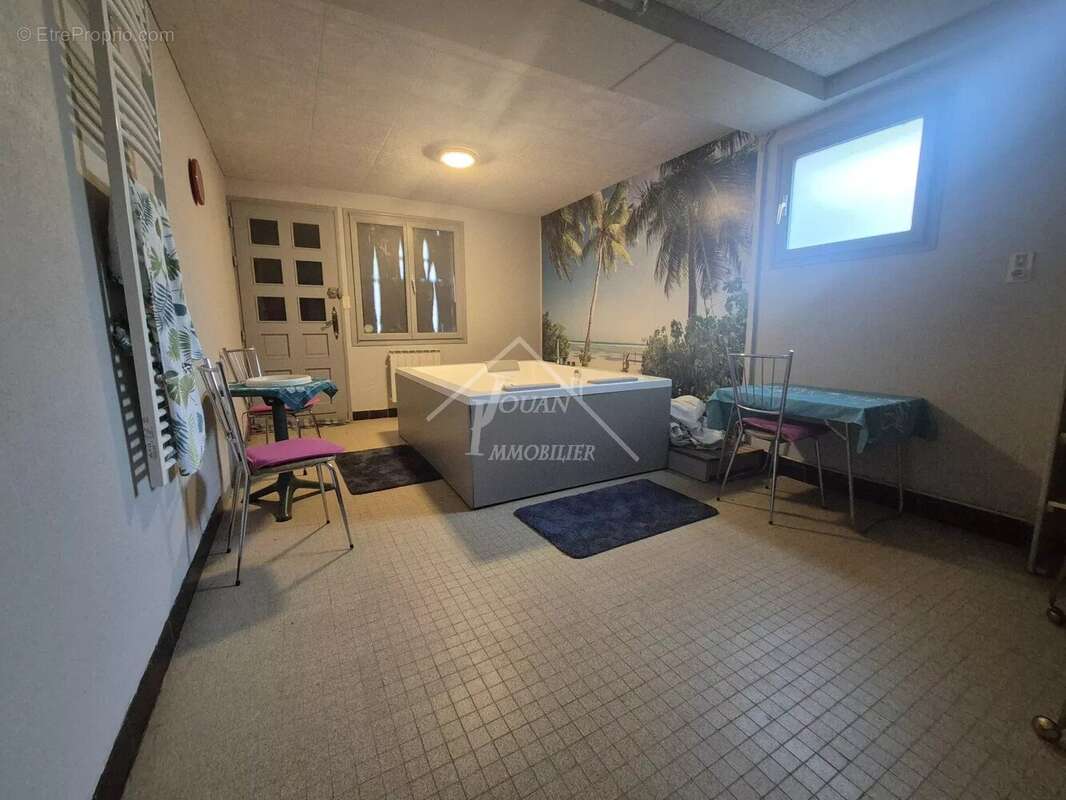 Maison à SAINT-GERMAIN-DE-SALLES