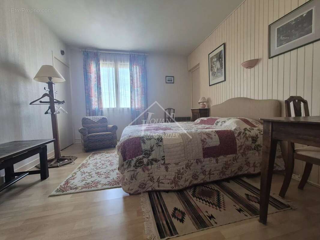 Maison à SAINT-GERMAIN-DE-SALLES