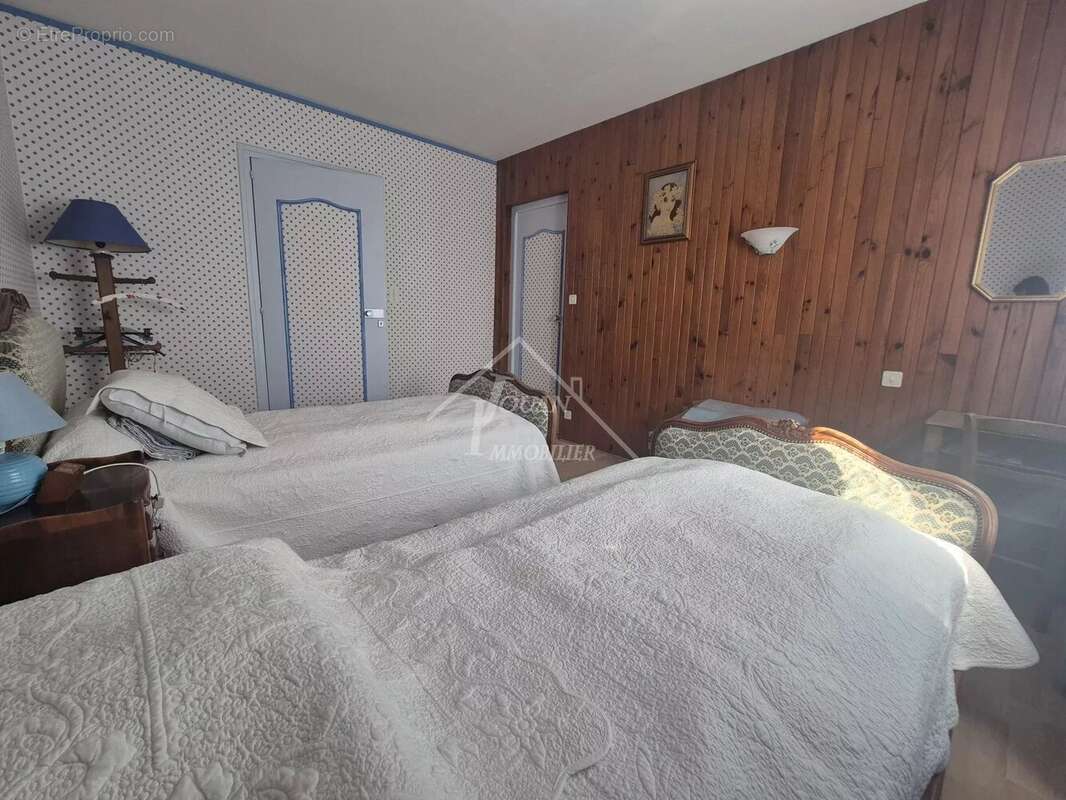 Maison à SAINT-GERMAIN-DE-SALLES