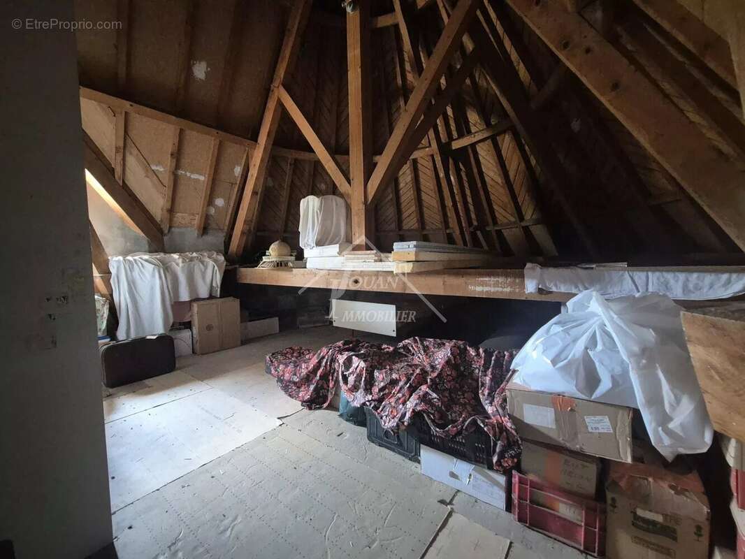 Maison à SAINT-GERMAIN-DE-SALLES