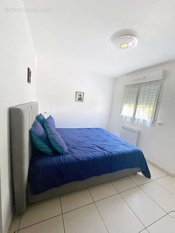 Appartement à SAINT-LAURENT-DU-VAR