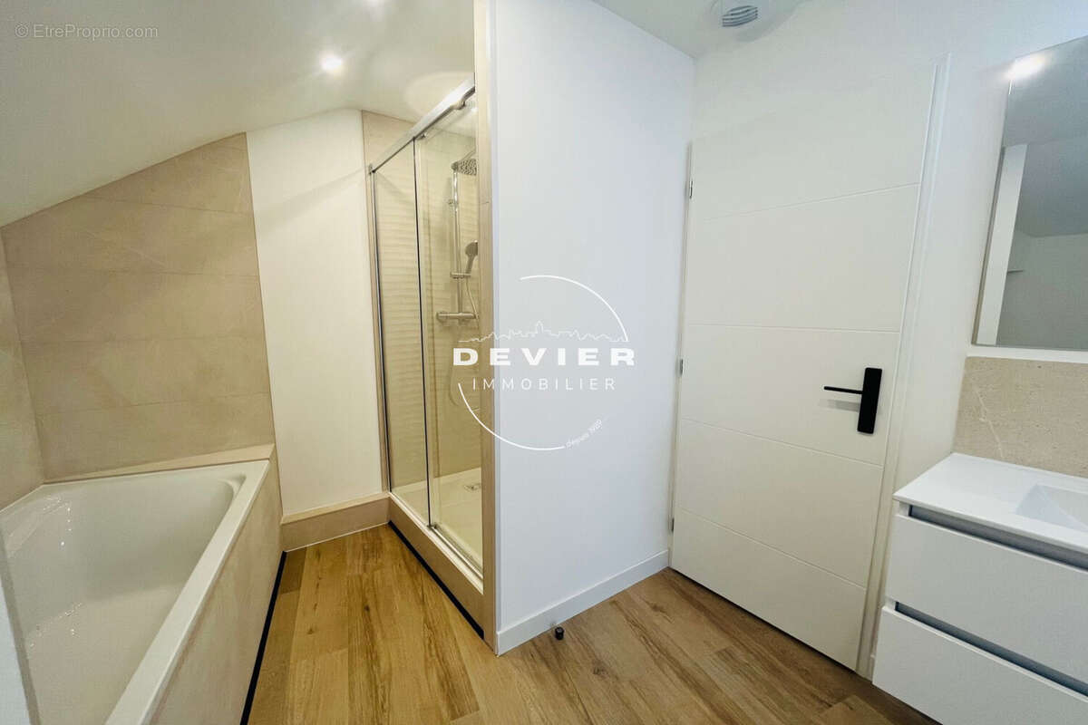 Maison à SAINT-GENIES-DES-MOURGUES