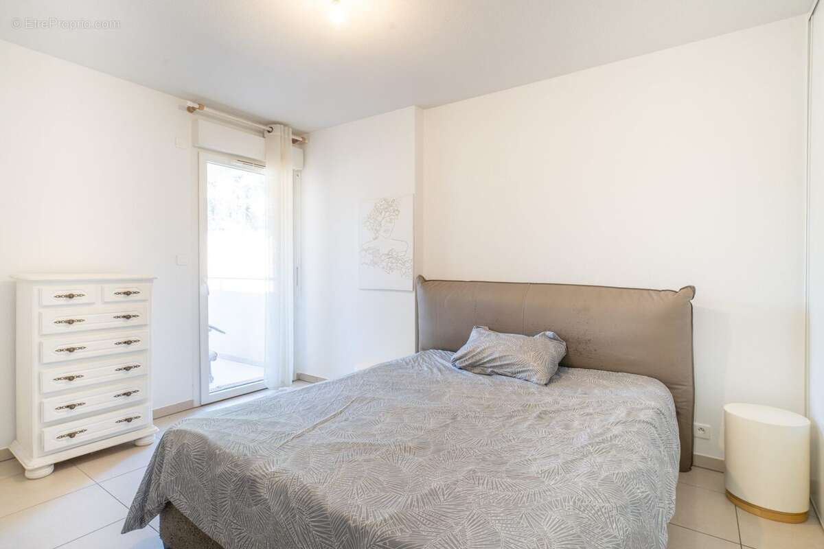 Appartement à SARROLA-CARCOPINO