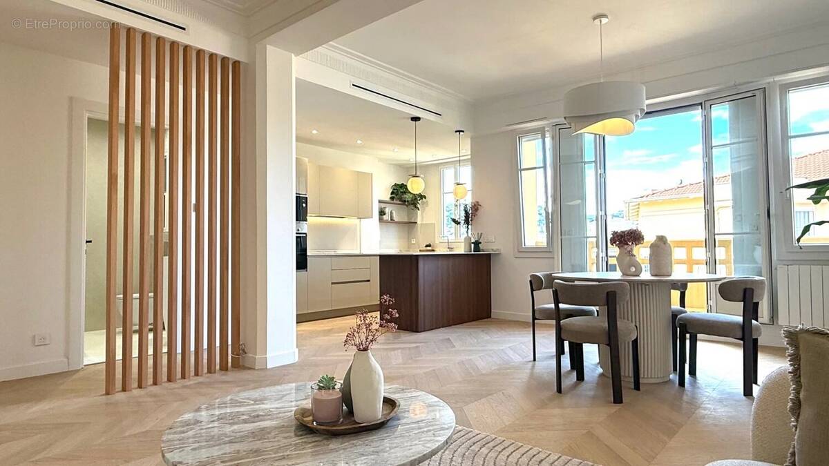 Appartement à NICE