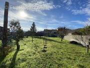 Terrain à SAINT-PRIVAT