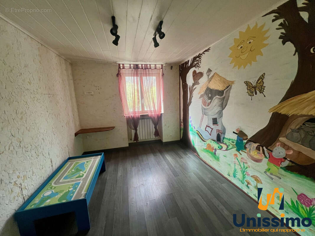 Maison à REMONDANS-VAIVRE