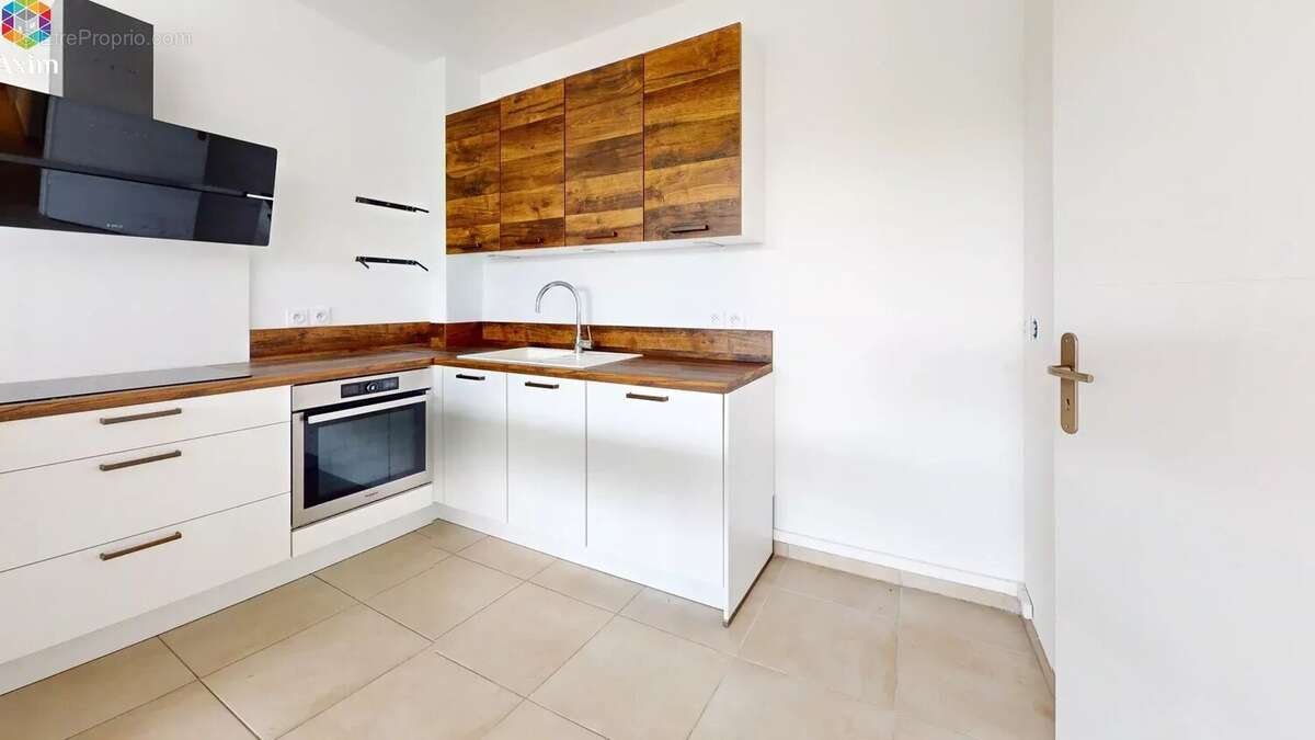 Appartement à PUGET-SUR-ARGENS