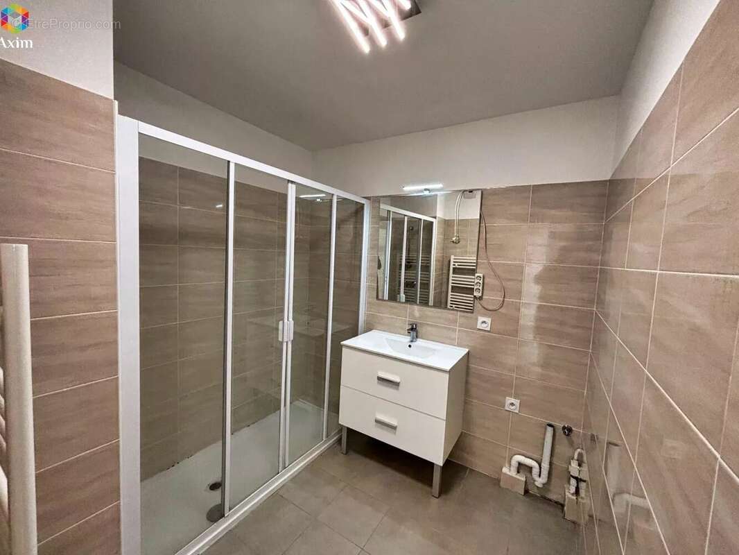 Appartement à PUGET-SUR-ARGENS