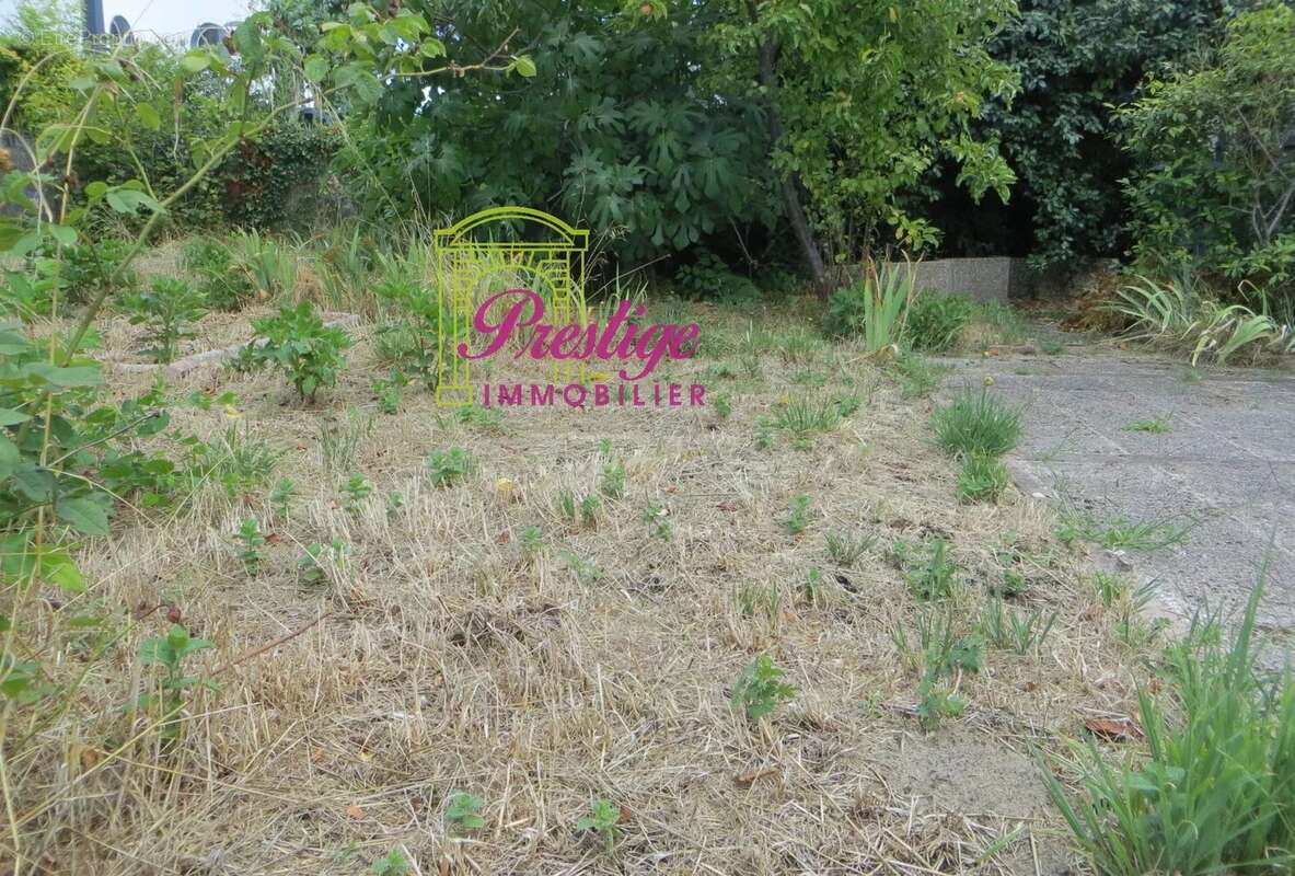 Maison à SARTROUVILLE