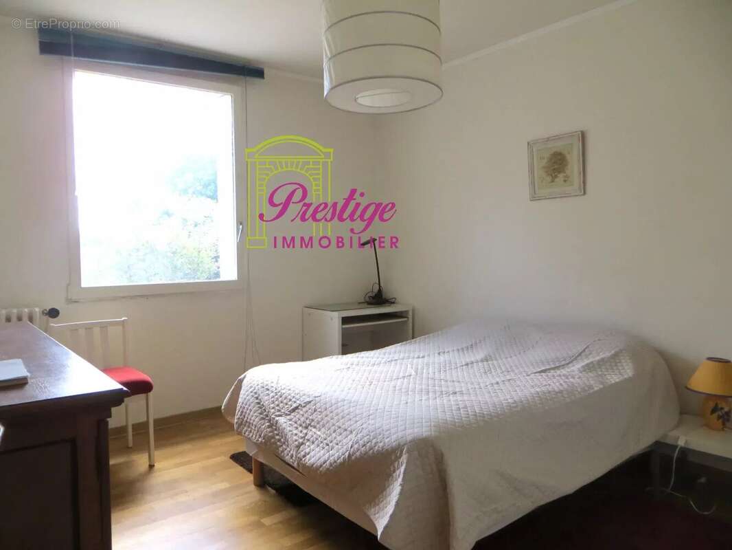 Maison à SARTROUVILLE