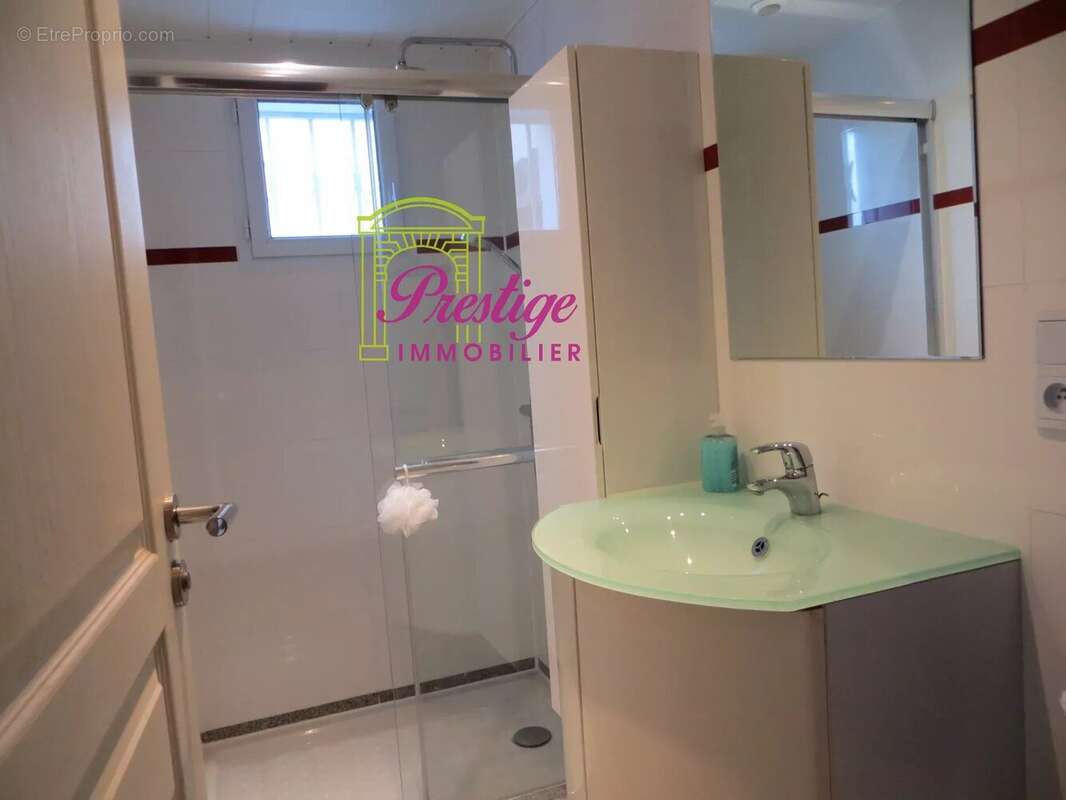 Maison à SARTROUVILLE