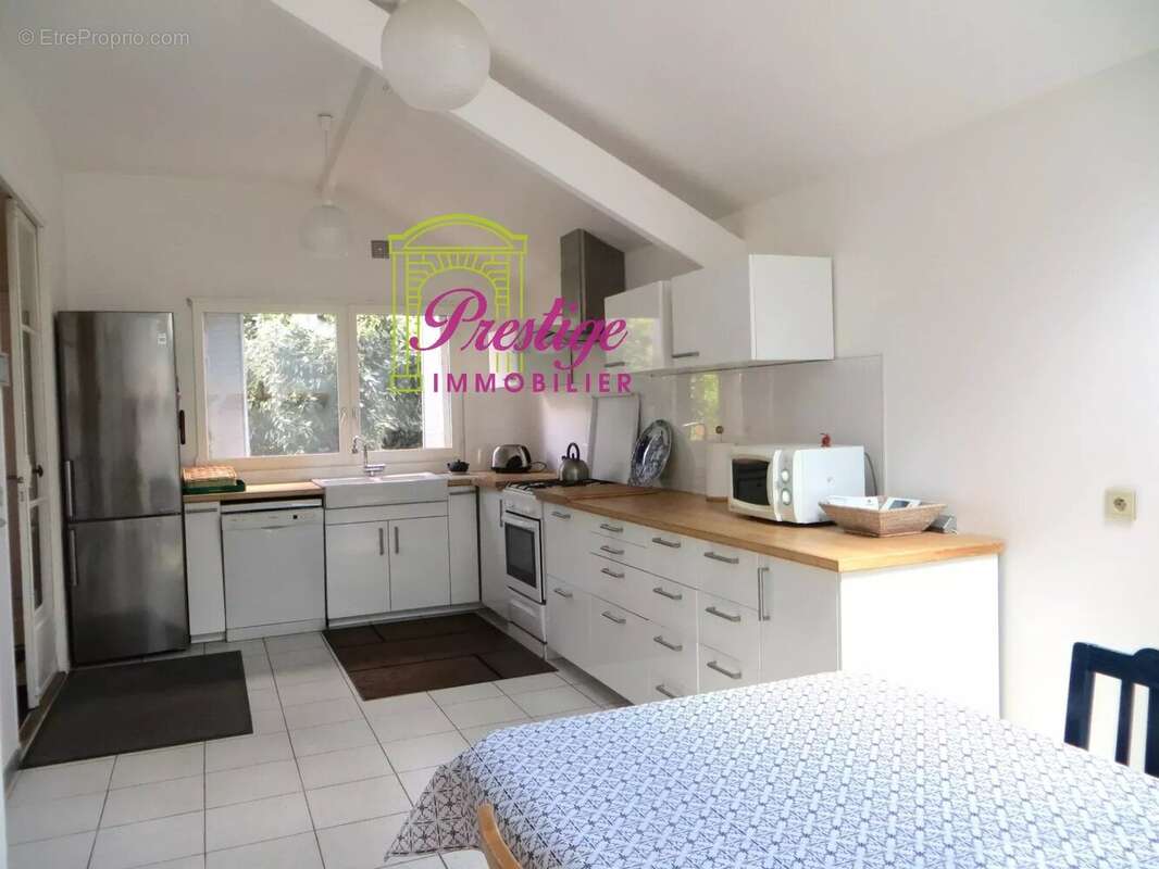 Maison à SARTROUVILLE