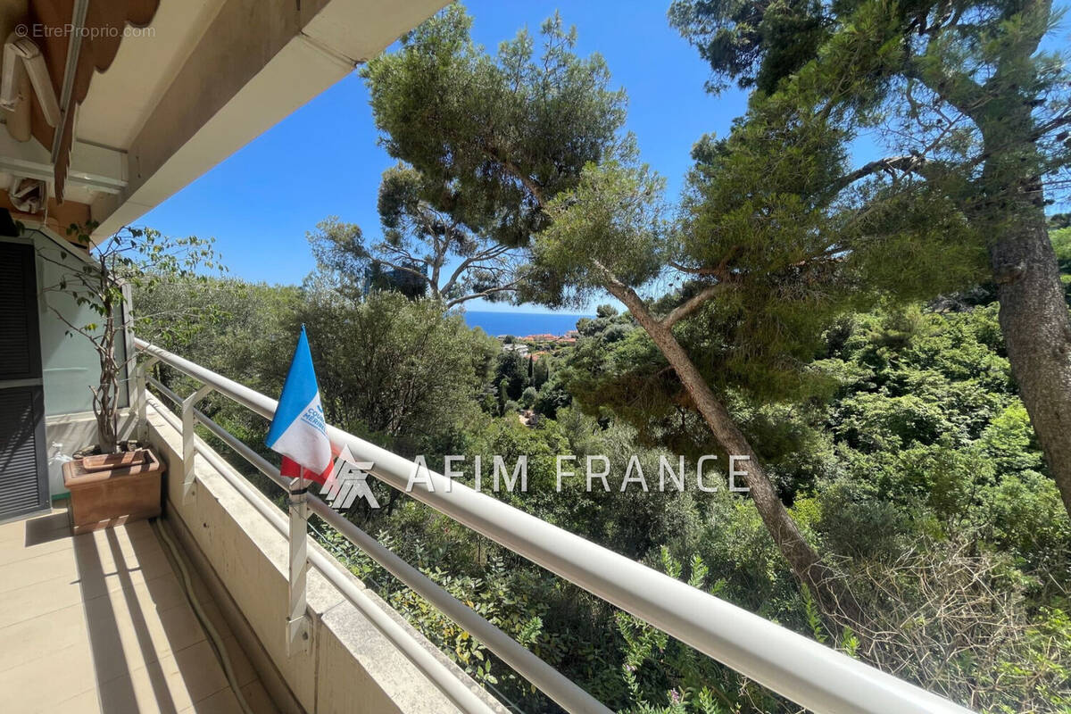 Appartement à BEAUSOLEIL