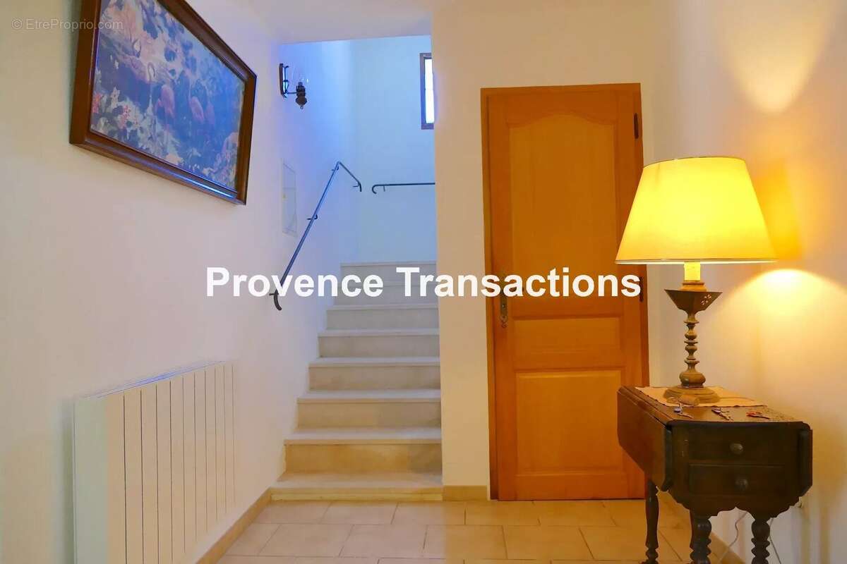 Maison à BEAUMES-DE-VENISE