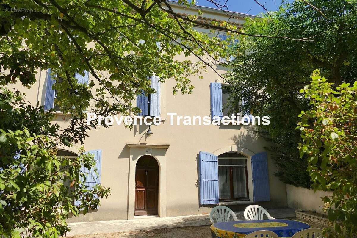 Maison à BEAUMES-DE-VENISE